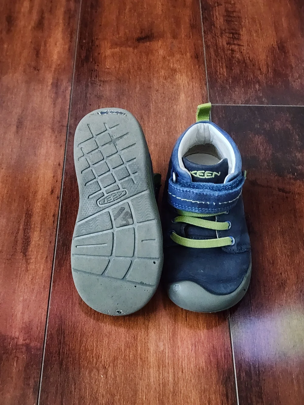 KEEN Toddler Leather Sneakers Navy Blue & Lime Green Boots US Toddler Sz 6